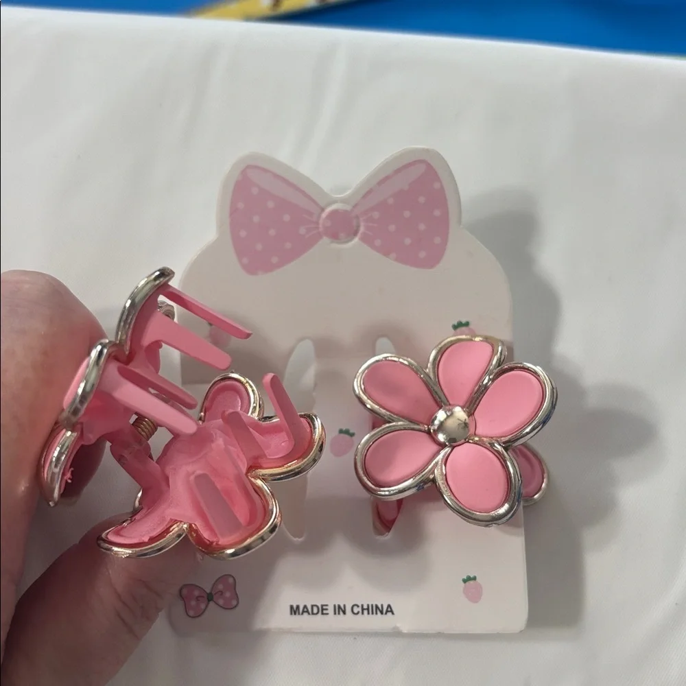 Pink Flower Hair Clips (1 Pair)